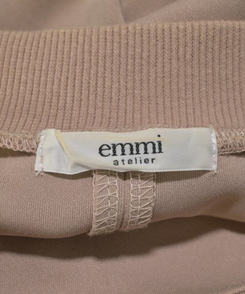 emmi atelier ชุดเดรส