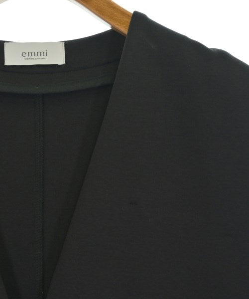 emmi atelier ชุดเดรส