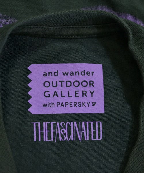 and wander เสื้อยืด/เสื้อท็อปส์