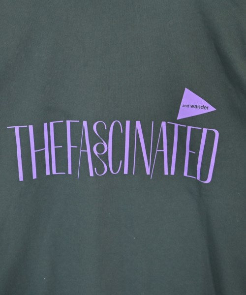 and wander เสื้อยืด/เสื้อท็อปส์