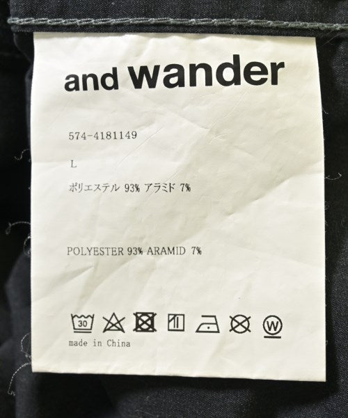 and wander เสื้อพาร์กาภูเขา