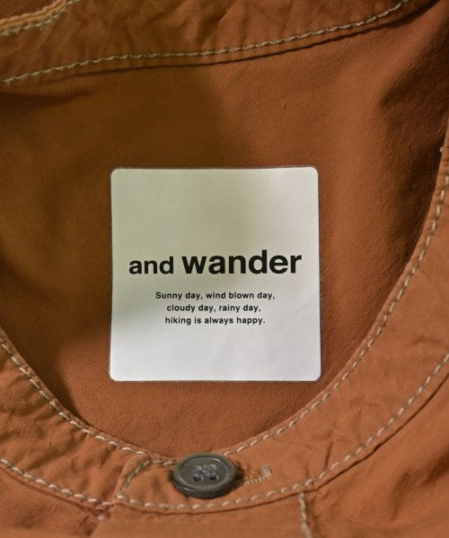 and wander เดรสที่เป็นเสื้อเชิ้ตตัวยาว