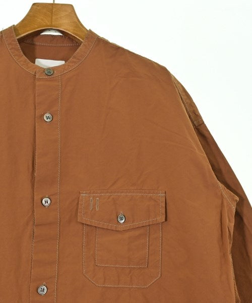 and wander เดรสที่เป็นเสื้อเชิ้ตตัวยาว