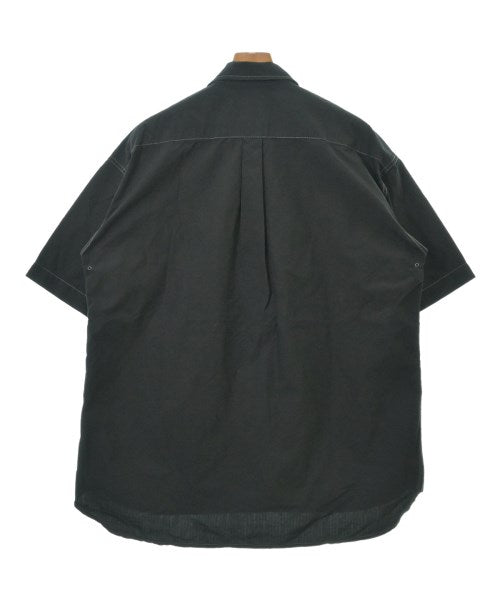 and wander เสื้อลำลอง