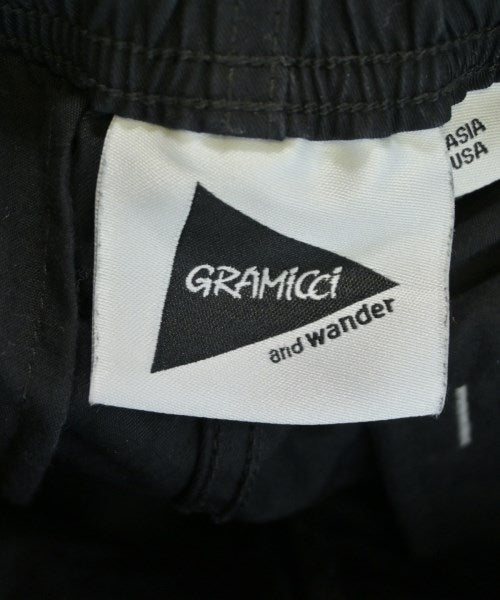 and wander กางเกง อื่น