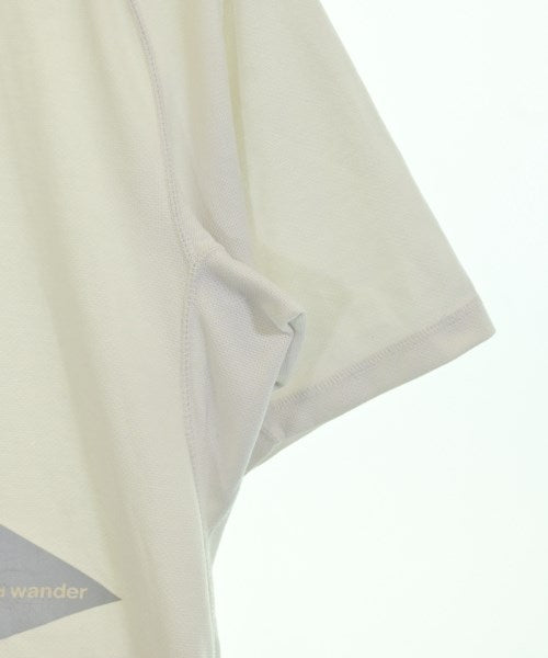 and wander เสื้อยืด/เสื้อท็อปส์
