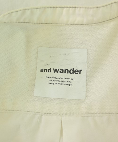 and wander เสื้อลำลอง