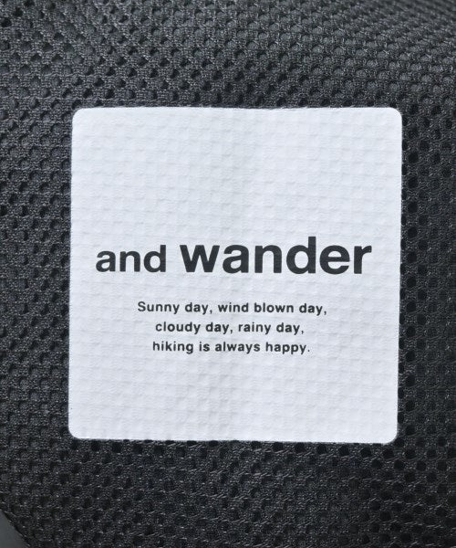 and wander กางเกง อื่น