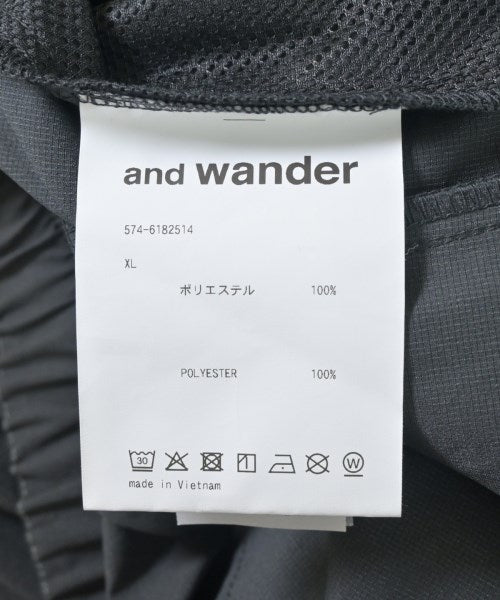 and wander กางเกง อื่น