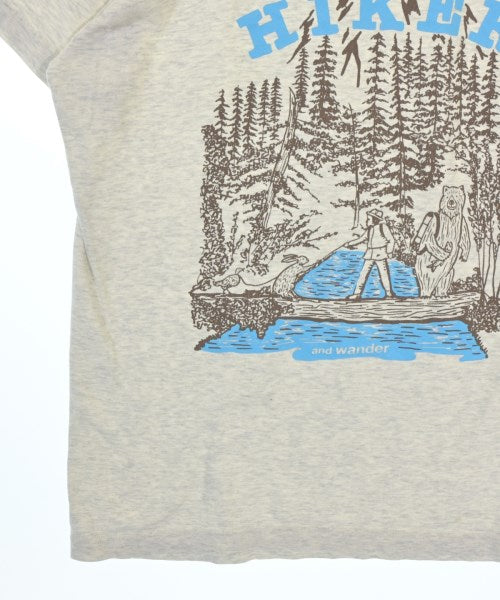 and wander เสื้อยืด/เสื้อท็อปส์
