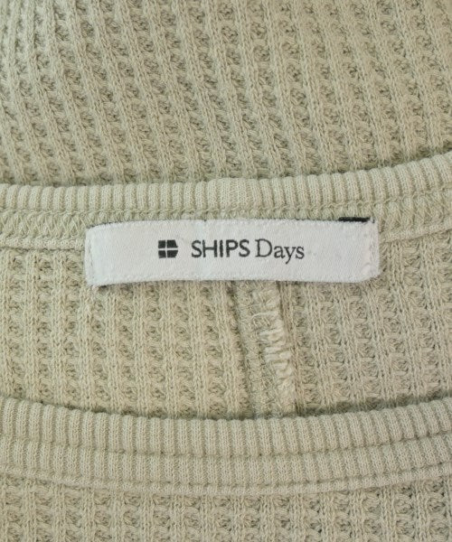 SHIPS Days เสื้อยืด/เสื้อท็อปส์