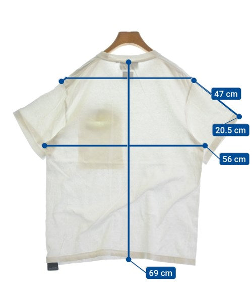 muta เสื้อยืด/เสื้อท็อปส์