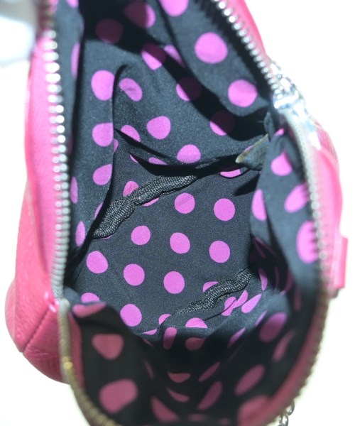 muta กระเป๋าสะพาย