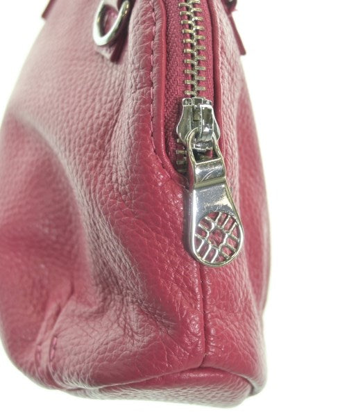 muta กระเป๋าสะพาย