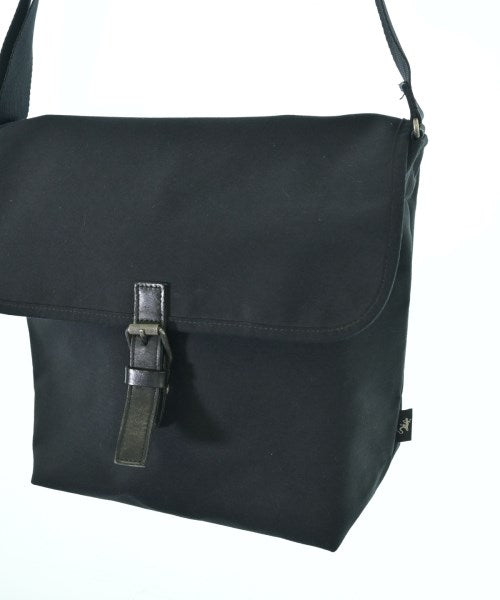 agnes b. VOYAGE กระเป๋าสะพายข้าง