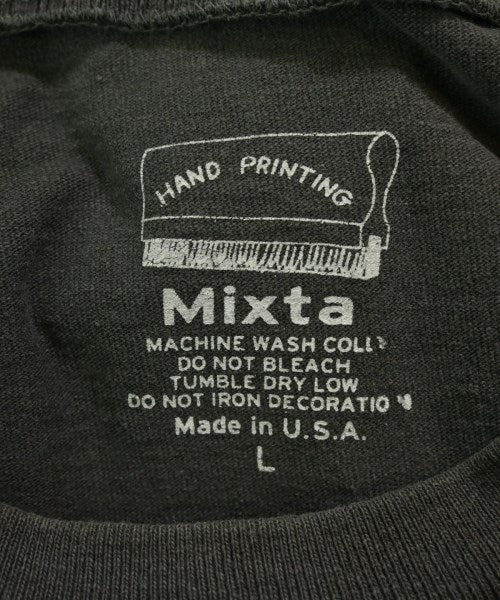 Mixta เสื้อยืด/เสื้อท็อปส์