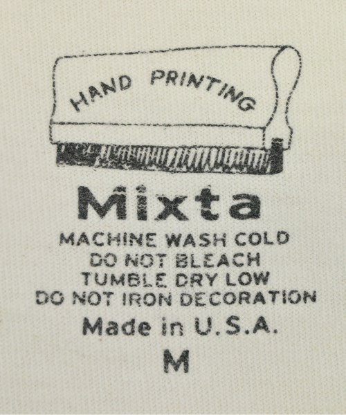 Mixta เสื้อยืด/เสื้อท็อปส์