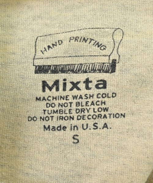 Mixta เสื้อยืด/เสื้อท็อปส์