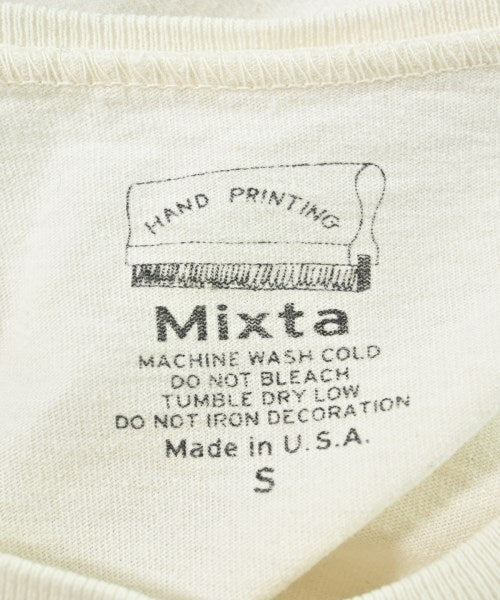 Mixta เสื้อยืด/เสื้อท็อปส์