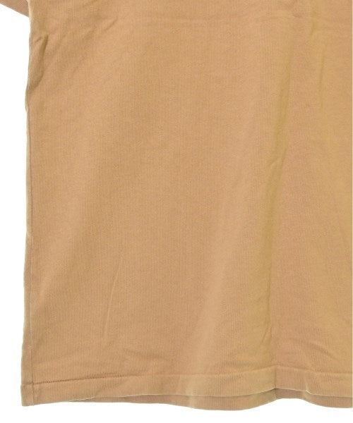 Mixta เสื้อยืด/เสื้อท็อปส์