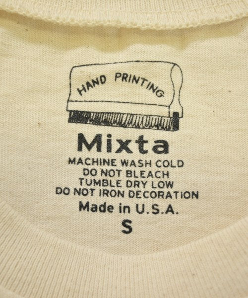 Mixta เสื้อยืด/เสื้อท็อปส์
