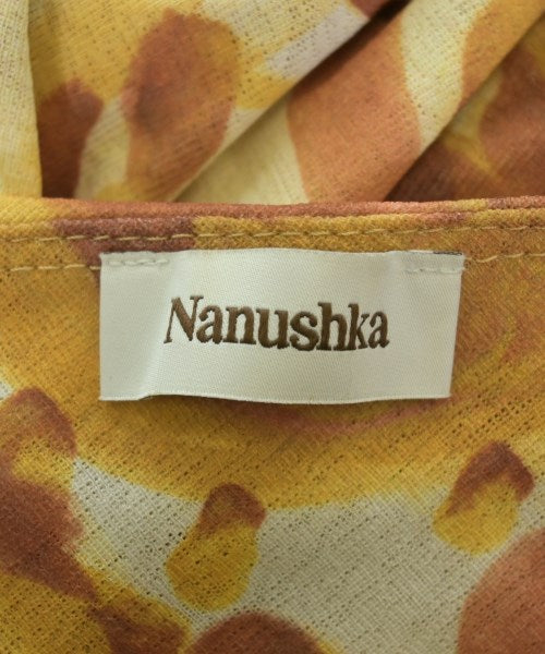 nanushka เสื้อยืด/เสื้อท็อปส์