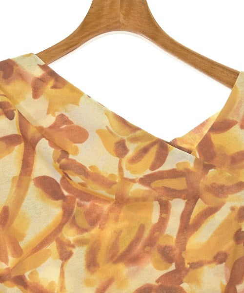 nanushka เสื้อยืด/เสื้อท็อปส์
