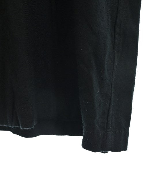 NOMA t.d. เสื้อลำลอง