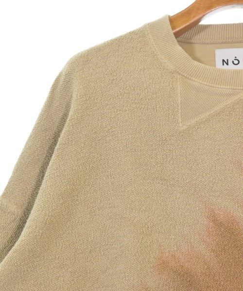 NOMA t.d. เสื้อสเวตเตอร์