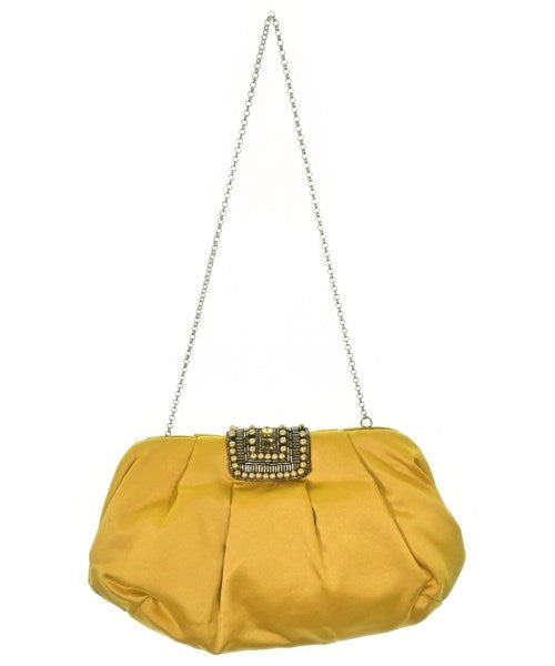 Lapuis คลัตช์