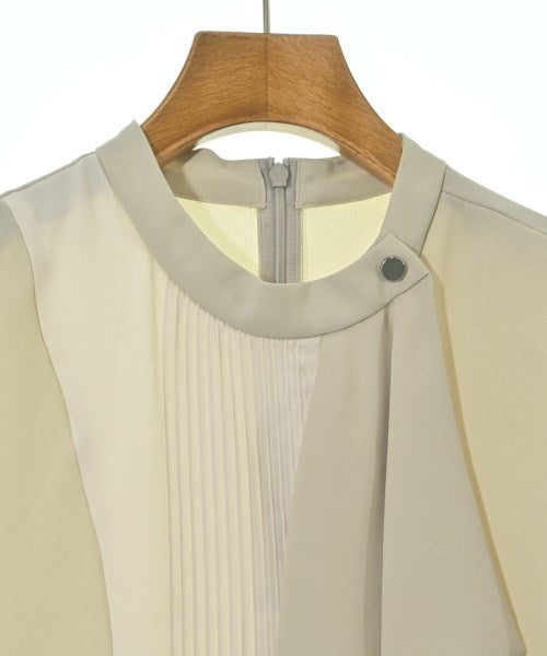 UNITED TOKYO เสื้อสตรี