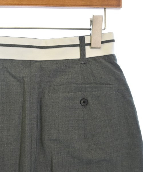 UNITED TOKYO กระโปรงสั้น