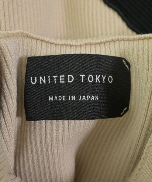 UNITED TOKYO เสื้อกันหนาว
