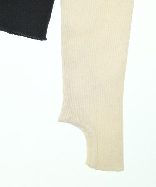 UNITED TOKYO เสื้อกันหนาว