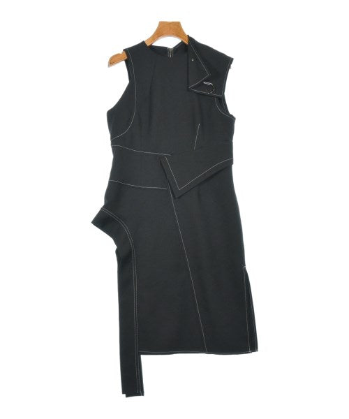 UNITED TOKYO ชุดเดรส