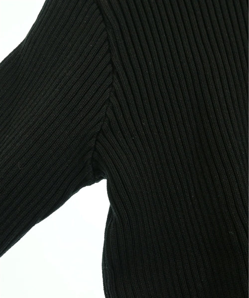 UNITED TOKYO เสื้อกันหนาว