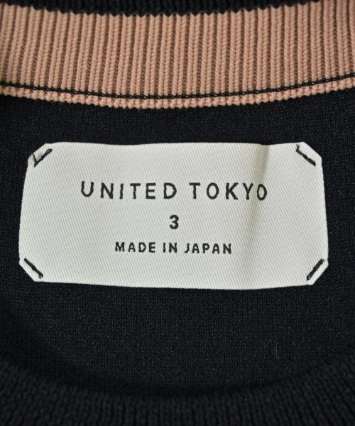 UNITED TOKYO เสื้อกันหนาว