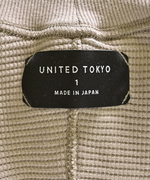UNITED TOKYO เสื้อยืด/เสื้อท็อปส์