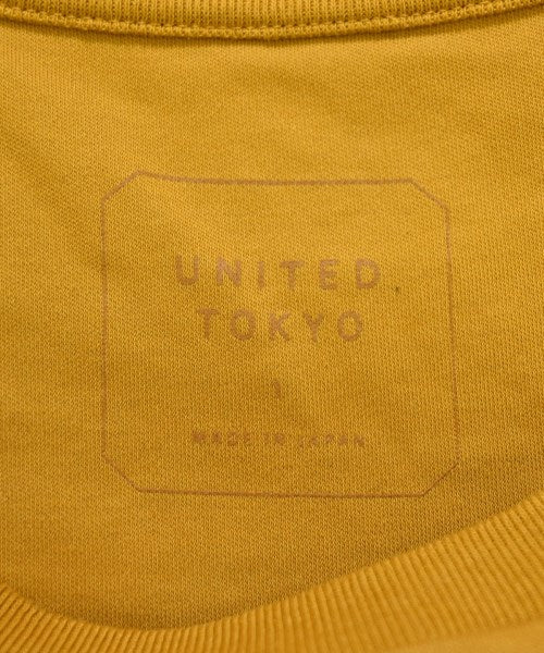 UNITED TOKYO เสื้อยืด/เสื้อท็อปส์