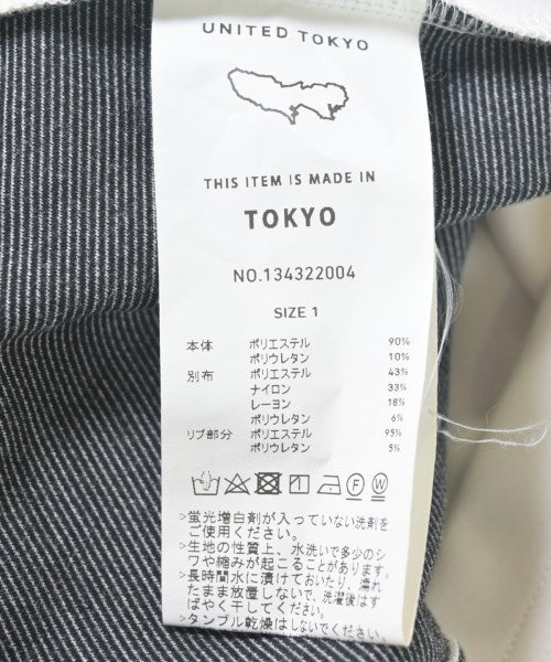 UNITED TOKYO เสื้อยืด/เสื้อท็อปส์