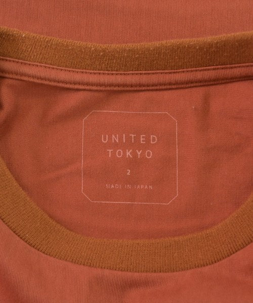 UNITED TOKYO เสื้อยืด/เสื้อท็อปส์