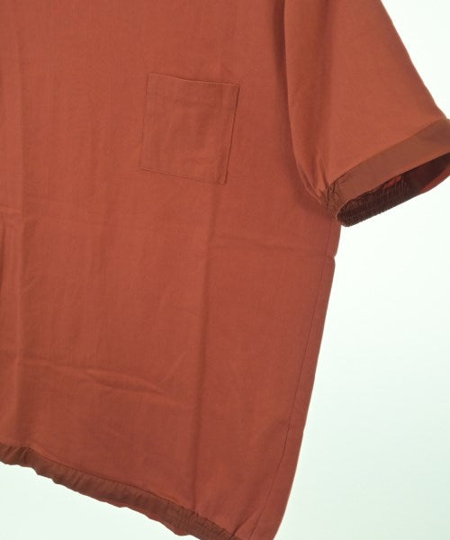 UNITED TOKYO เสื้อยืด/เสื้อท็อปส์