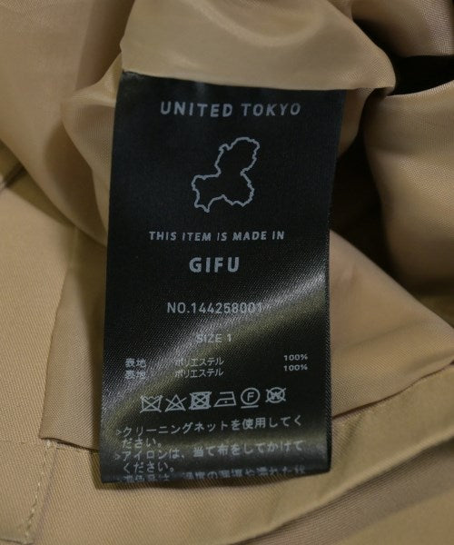 UNITED TOKYO เสื้อกันฝน