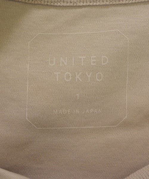 UNITED TOKYO เสื้อยืด/เสื้อท็อปส์