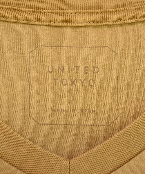 UNITED TOKYO เสื้อยืด/เสื้อท็อปส์