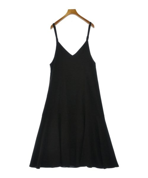 Mystrada ชุดเดรส