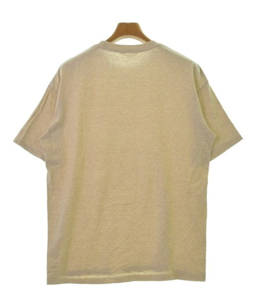 AURALEE เสื้อยืด/เสื้อท็อปส์
