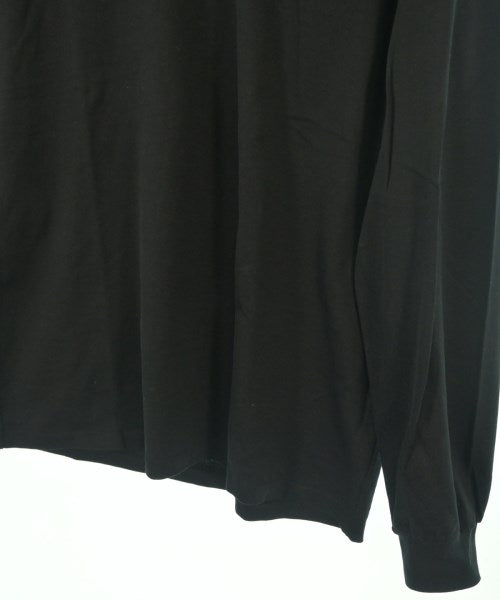 AURALEE เสื้อยืด/เสื้อท็อปส์