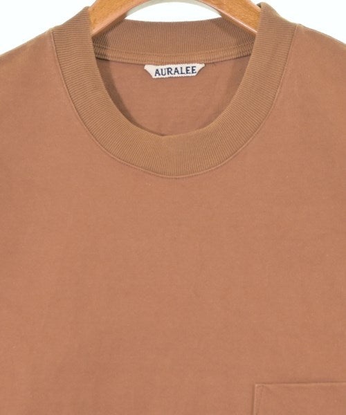 AURALEE เสื้อยืด/เสื้อท็อปส์