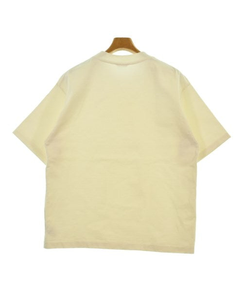 AURALEE เสื้อยืด/เสื้อท็อปส์